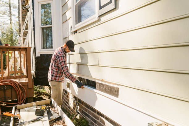 Top rated local Storm Damage Siding Repair specialists in Trinway, OH